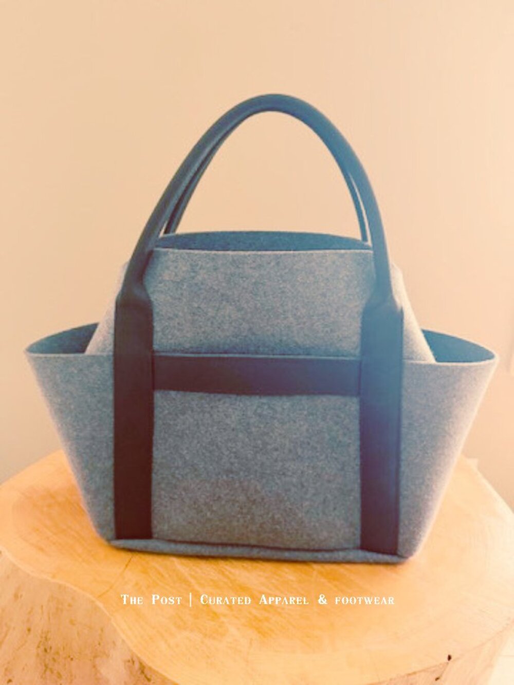 Hermès 🏷️  Authentically Iconic The Grooming Bag - Picture 2 of 8